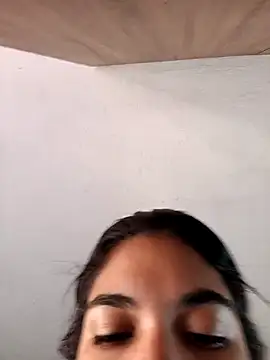 Snapshot of isabellahofmann chatting on 05-12-26, 02:56 isabellahofmann online show from 05-12-26, 02:56