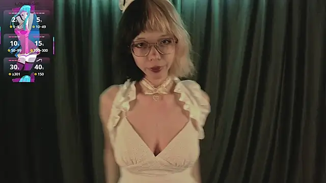Layla Muur online show from 04-14-26, 05:07