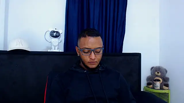 MascTyler online show from 04-01-26, 11:12