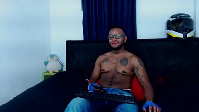MascTyler online show from 04-13-26, 01:09