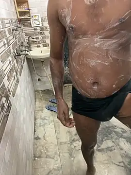 couple-new online show from 04-15-26, 06:12