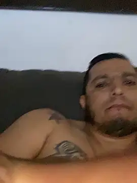 HOTB0Y18 online show from 06-04-26, 01:49