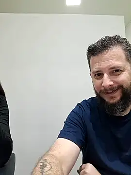 AlejoXMP2026 online show from 04-14-26, 03:39