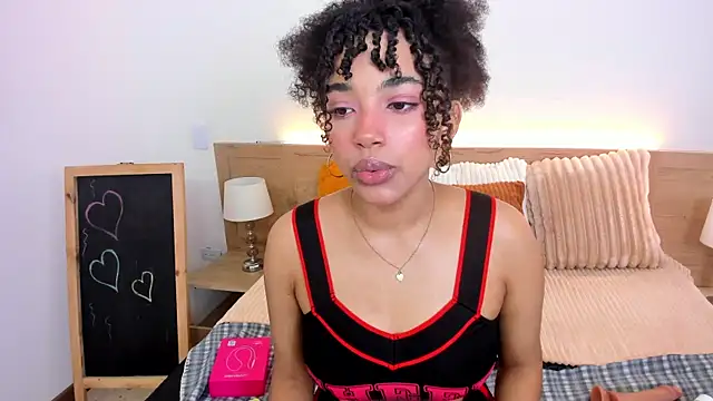 JazmyXXX online show from 05-26-26, 08:18
