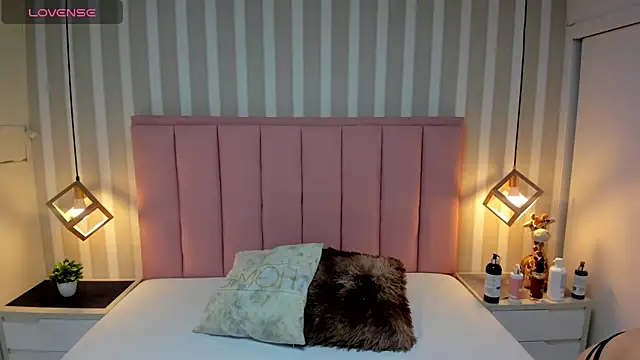 LIZZY VALL online show from 04-08-26, 07:15