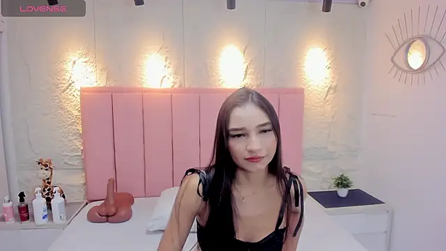 LIZZY VALL online show from 07-16-26, 07:22
