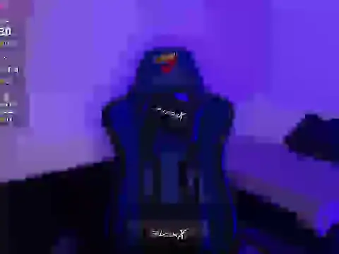 Nicolwhitee online show from 04-07-26, 12:07