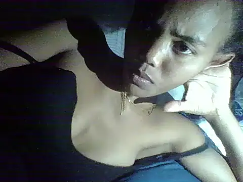 Snapshot of Elenah94 chatting on 03-21-26, 10:02 Elenah94 online show from 03-21-26, 10:02