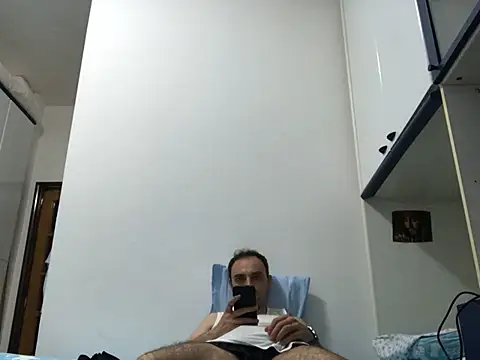Snapshot of saber910 chatting on 07-18-26, 11:35 saber910 online show from 07-18-26, 11:35