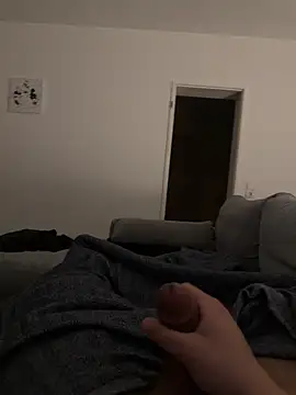 Yanni5801 online show from 03-18-26, 10:54