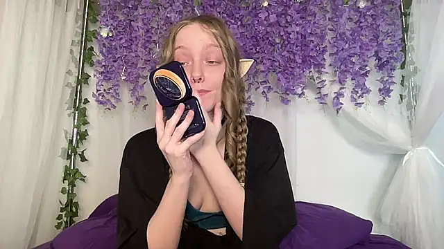 ElfGirlAna online show from 07-16-26, 02:58