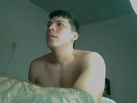 Snapshot of JadeeBlaze chatting on 06-04-26, 02:22 JadeeBlaze online show from 06-04-26, 02:22