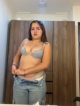 angel rousse01 online show from 04-10-26, 01:18