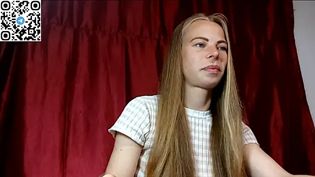 Snapshot of SilentPassion567 chatting on 06-15-26, 07:35 SilentPassion567 online show from 06-15-26, 07:35