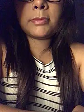 camilavixen20 online show from 03-28-26, 08:10