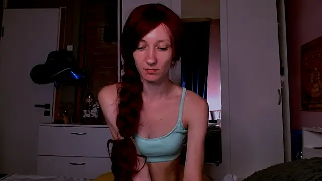 Snapshot of bzzz_bzzz chatting on 06-11-26, 12:32 bzzz bzzz online show from 06-11-26, 12:32