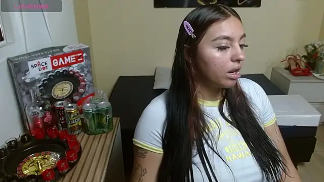 Miley Clarck online show from 04-07-26, 01:02