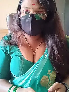 poojag 2 online show from 07-17-26, 06:21