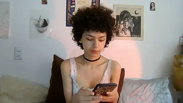 Snapshot of Tabitta_ chatting on 03-27-26, 05:47 Tabitta online show from 03-27-26, 05:47