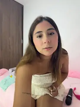 Snapshot of MelodyRey__ chatting on 07-10-26, 12:54 MelodyRey online show from 07-10-26, 12:54