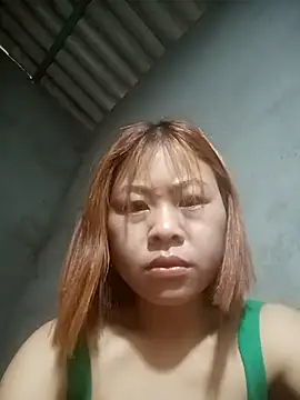 Aurora Luna online show from 03-20-26, 12:44