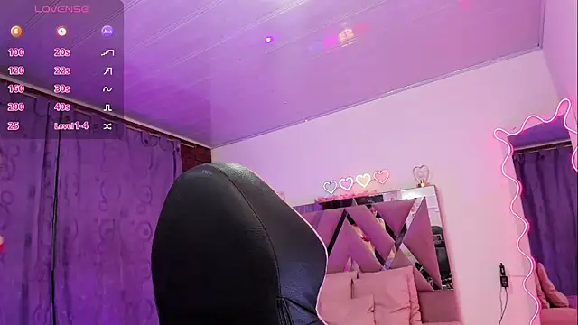 Cristy tay online show from 05-08-26, 11:47