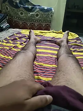 Snapshot of yoursTelugu_boy chatting on 05-15-26, 07:34 yoursTelugu boy online show from 05-15-26, 07:34