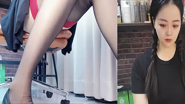 Latte-01 online show from 05-18-26, 02:55