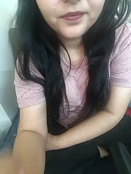 Snapshot of neelam_rawat chatting on 05-14-26, 06:43 neelam rawat online show from 05-14-26, 06:43