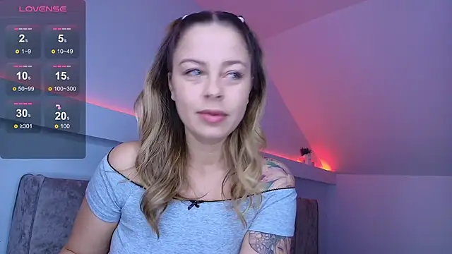 BluEyesKate online show from 03-28-26, 04:02