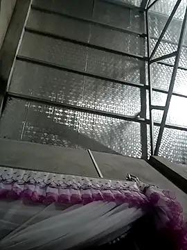 Snapshot of Mi-milan chatting on 03-19-26, 03:01 Mi-milan online show from 03-19-26, 03:01