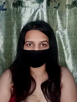 REENA-STRIP online show from 04-22-26, 07:42