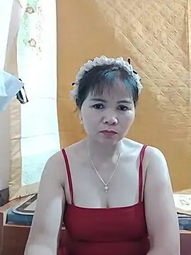 Snapshot of art_po19 chatting on 05-30-26, 10:43 art po19 online show from 05-30-26, 10:43