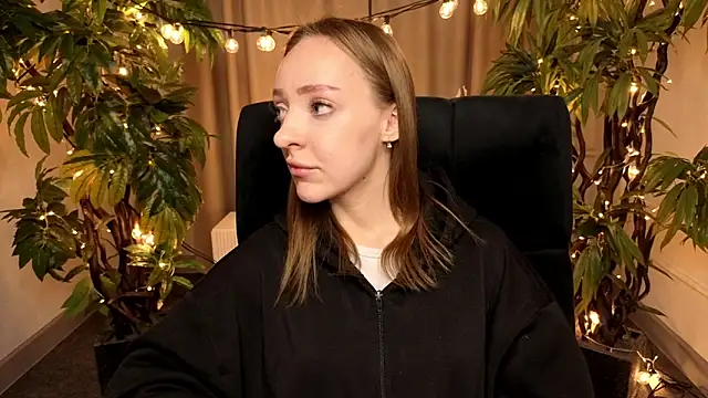 GertrudeWilson online show from 03-23-26, 08:58