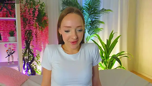 GertrudeWilson online show from 03-27-26, 06:44