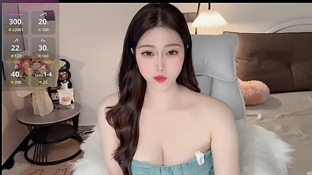 Snapshot of Siren_M chatting on 07-08-26, 02:13 Siren M online show from 07-08-26, 02:13