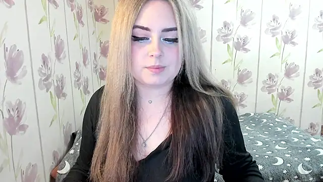 Snapshot of Agathameoww chatting on 05-26-26, 09:24 Agathameoww online show from 05-26-26, 09:24