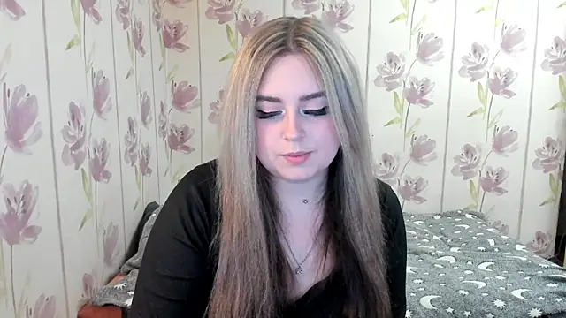 Snapshot of Agathameoww chatting on 05-21-26, 09:12 Agathameoww online show from 05-21-26, 09:12