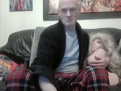 Useless Wanker online show from 05-25-26, 02:33