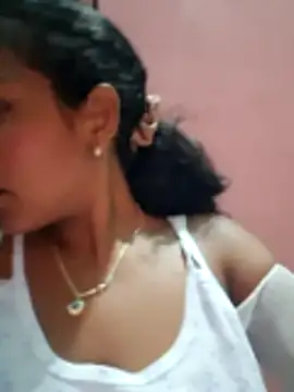 Snapshot of emily_fox01 chatting on 07-01-26, 02:56 emily fox01 online show from 07-01-26, 02:56