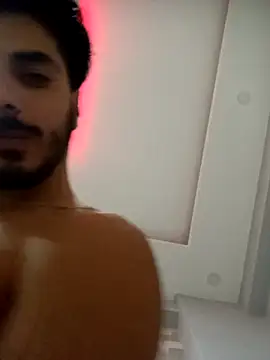 Snapshot of Enes-J chatting on 03-21-26, 12:12 Enes-J online show from 03-21-26, 12:12