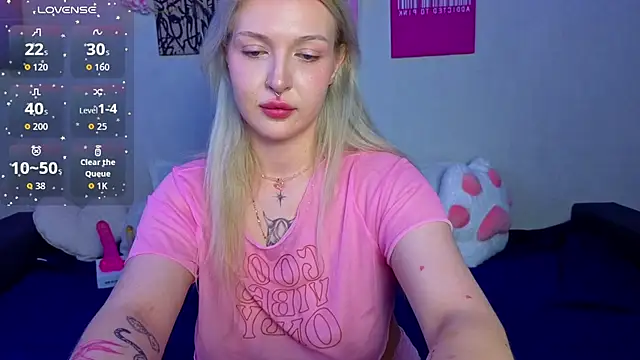 BlondieSummer online show from 05-29-26, 01:28