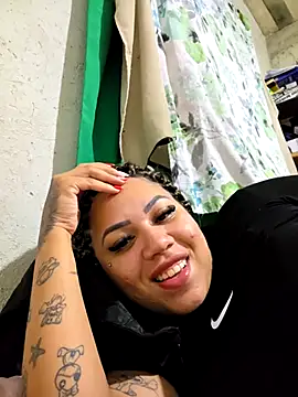 Snapshot of millacavalona09 chatting on 06-30-26, 02:44 millacavalona09 online show from 06-30-26, 02:44