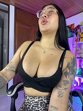 ami santos online show from 04-28-26, 01:04