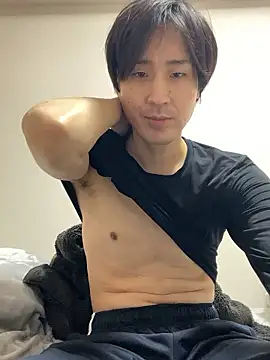 Snapshot of youta200 chatting on 04-19-26, 01:34 youta200 online show from 04-19-26, 01:34