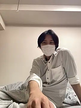 Snapshot of youta200 chatting on 06-10-26, 11:00 youta200 online show from 06-10-26, 11:00
