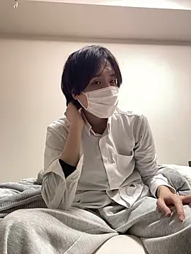 Snapshot of youta200 chatting on 04-02-26, 10:44 youta200 online show from 04-02-26, 10:44