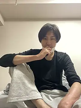 Snapshot of youta200 chatting on 05-28-26, 05:19 youta200 online show from 05-28-26, 05:19