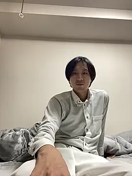Snapshot of youta200 chatting on 04-08-26, 10:39 youta200 online show from 04-08-26, 10:39