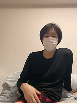 Snapshot of youta200 chatting on 07-02-26, 08:15 youta200 online show from 07-02-26, 08:15